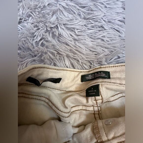 Wild Fable Woman’s Jean Shorts - Picture 2 of 3